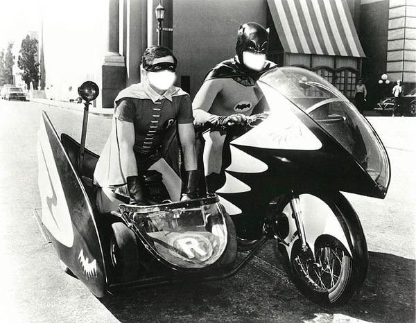 batman and robin cycle Montaje fotografico