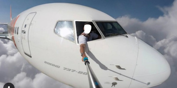 selfie avion Fotomontaggio