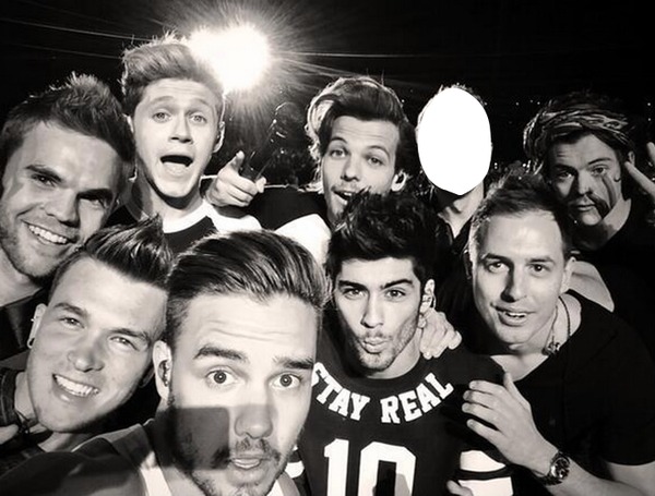 but first let me take a selfie white 1D Photo frame effect