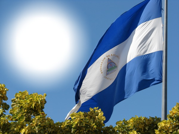 Bandera de Nicaragua Fotomontaggio