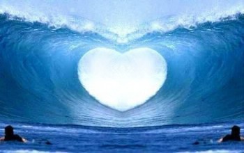 Le coeur des vagues Φωτομοντάζ
