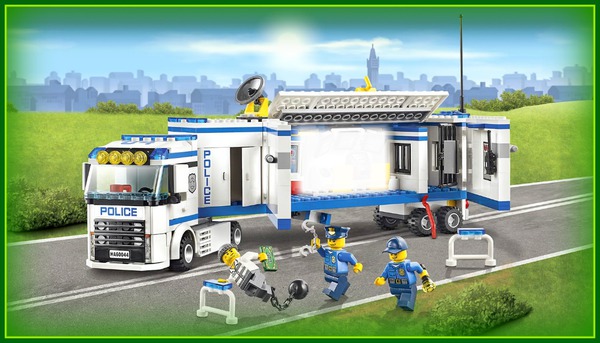 LEGO KOCKE-Policija-2 Montaje fotografico