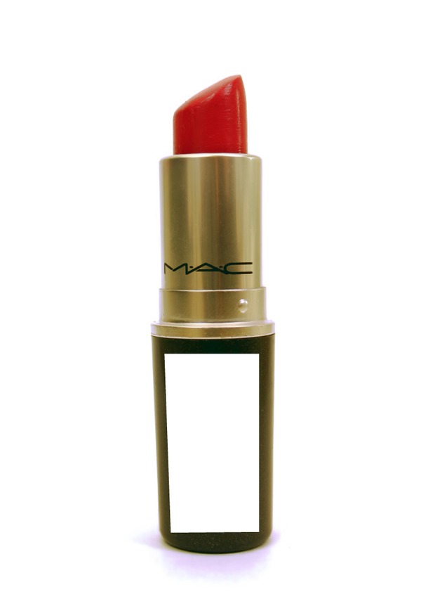 M.A.C Red Lipstick Φωτομοντάζ