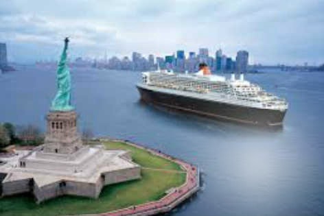 L'Amérique avec le Queen mary II Photomontage