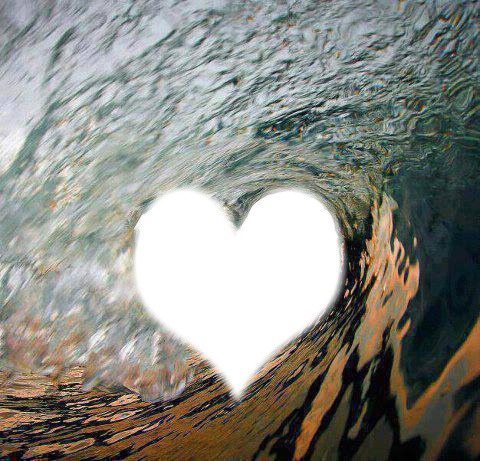 Visage dans un coeur sur la mer Фотомонтаж