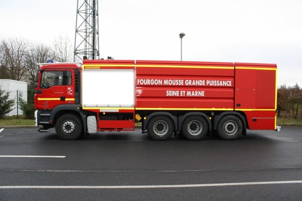 camion citerne pompier Fotomontāža