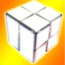 Cubo cubatico Fotomontagem