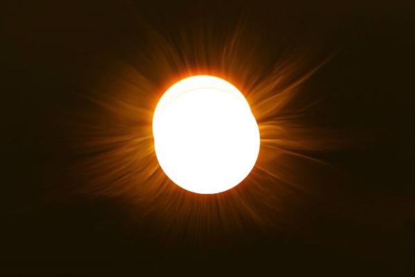 éclipse Fotomontaggio