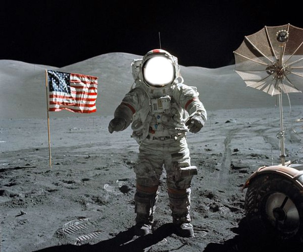 Homme sur la lune Fotomontaggio