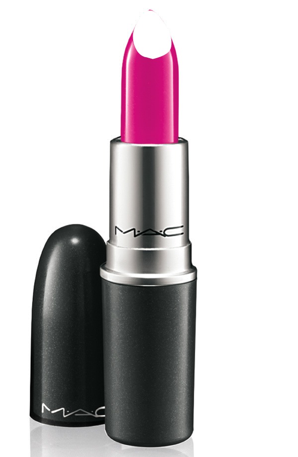 M.A.C Hot Pink Lipstick Φωτομοντάζ