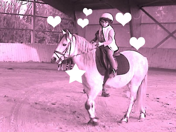 le cheval n est pas  qu une passion c est aussi  le plaisir d être  avec son cheval Fotomontage