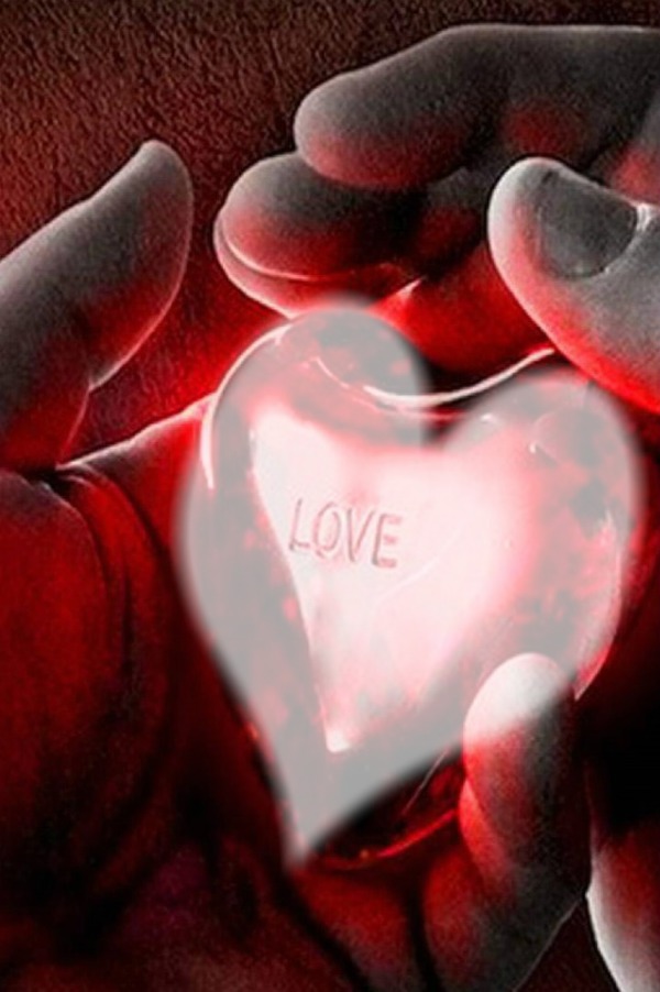 Monalisa-love-hand Фотомонтажа