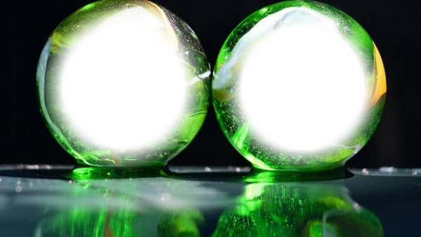 bolas de cristal Fotomontagem