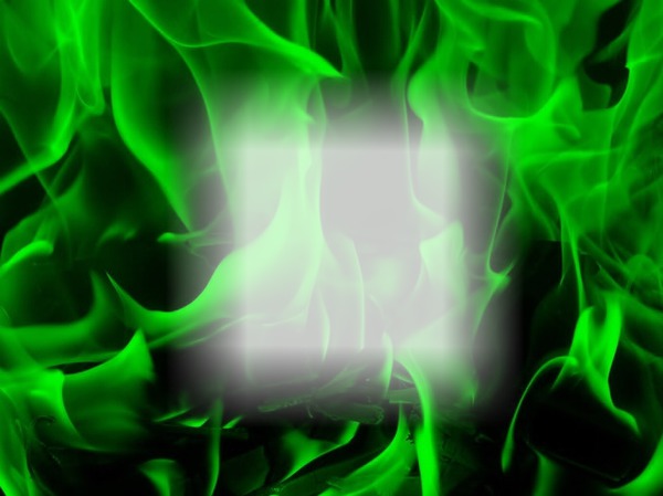 llamas verdes Fotomontage