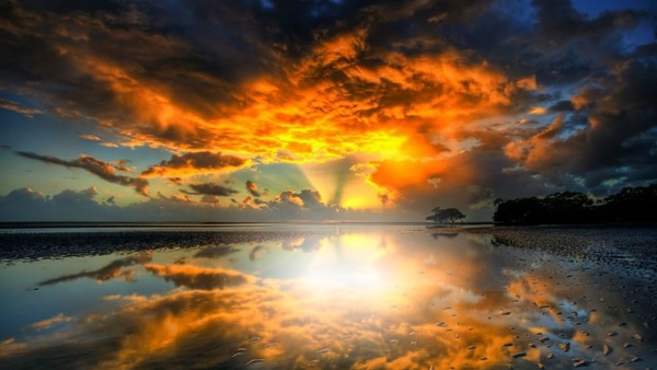 spectacolar sunset Photomontage