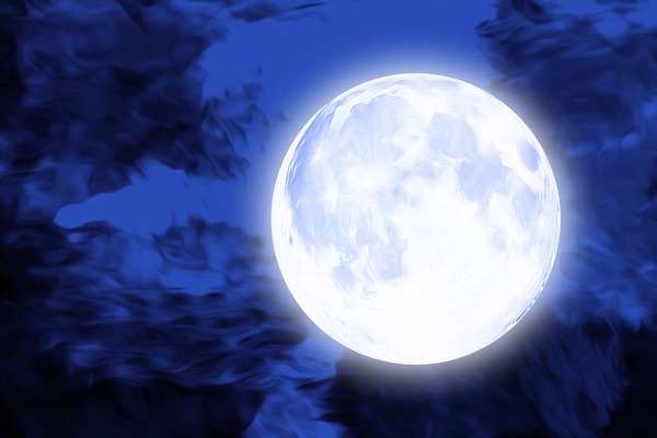 lune Фотомонтаж