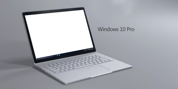 Computador Windows 8 Pro Fotomontagem