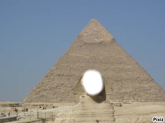 piramides Fotomontagem