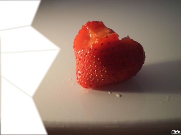 fraise en coeur ! Photomontage