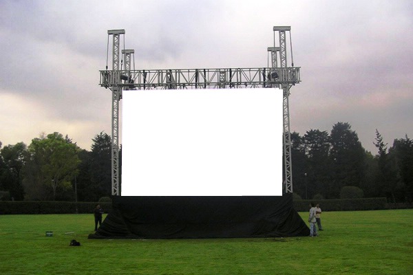 pantalla gigante Fotomontaža
