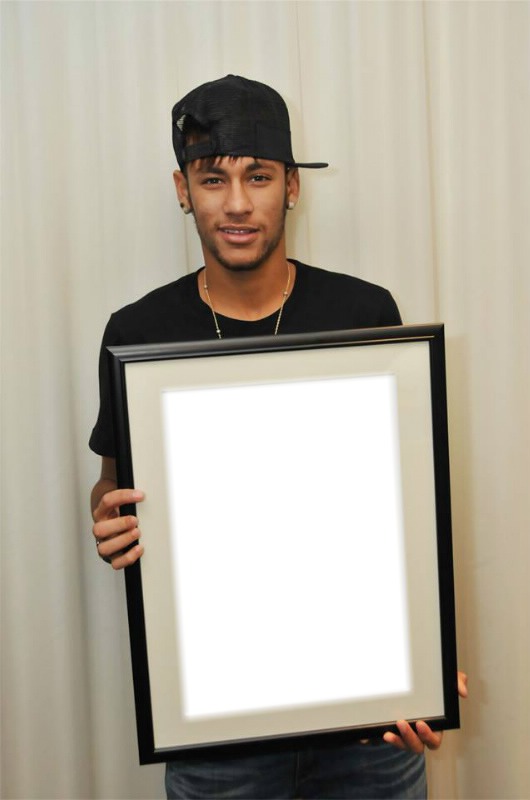 Você no quadro do Neymar. Photo frame effect