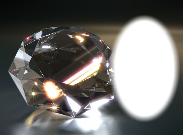 Diamant-pierre précieuse Fotomontage