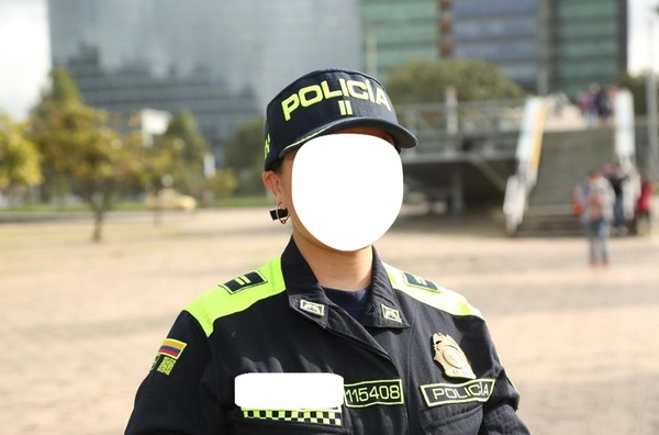 Mujer Policía Colombia Montaje fotografico