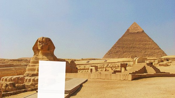 Pyramide Sphinx Photo frame effect