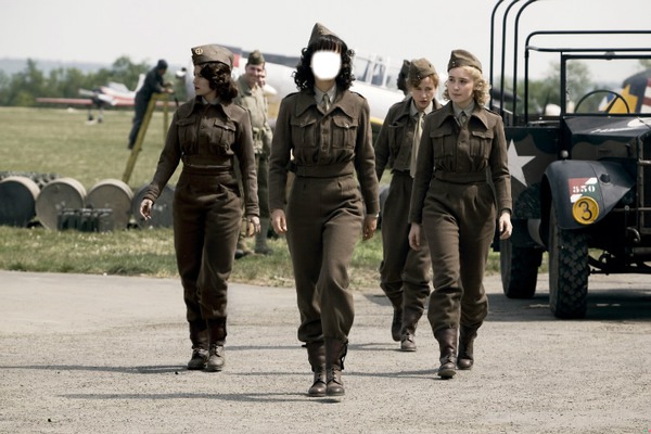 femme militaire Fotómontázs