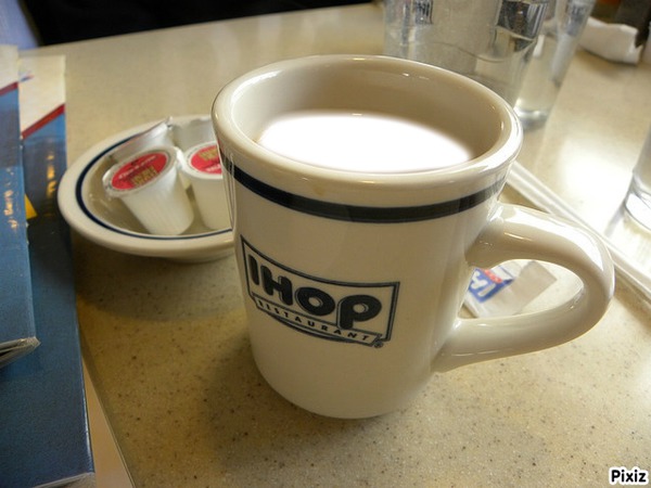 photo in ihop coffee Montage photo