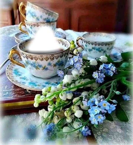Taza de café y flores 3 Montaje fotografico