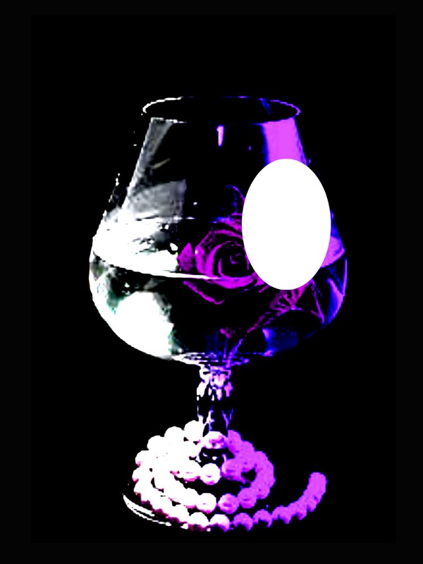 floating purple rose in water wine glass-hdh 1 フォトモンタージュ