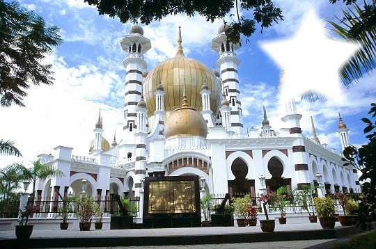 Une mosquée Fotomontaggio