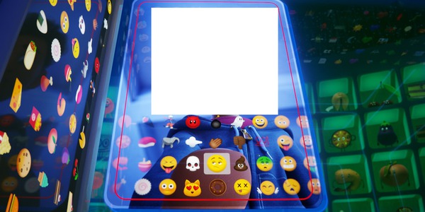 The Emoji Movie, Celular de Alex Fotomontāža