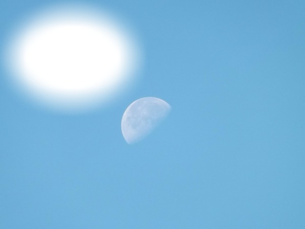 lune en plein jour Фотомонтаж