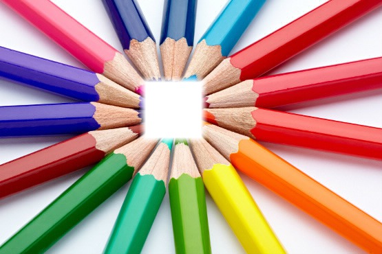 Crayons de couleurs <3. Photo frame effect