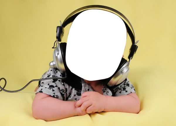 bebe fone de ouvido Montaje fotografico