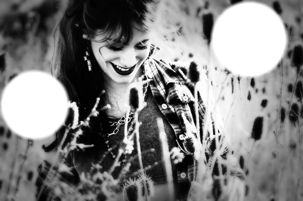 Martina Stoessel Photo frame effect