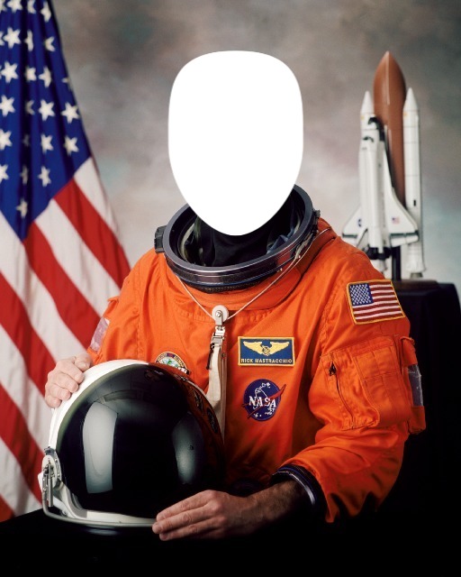 Astronaut in space suit フォトモンタージュ