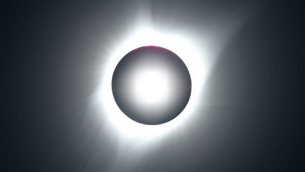 Eclipse Lunar Photo frame effect
