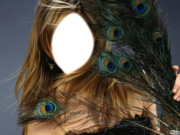 visage de femme plume de paon Photo frame effect