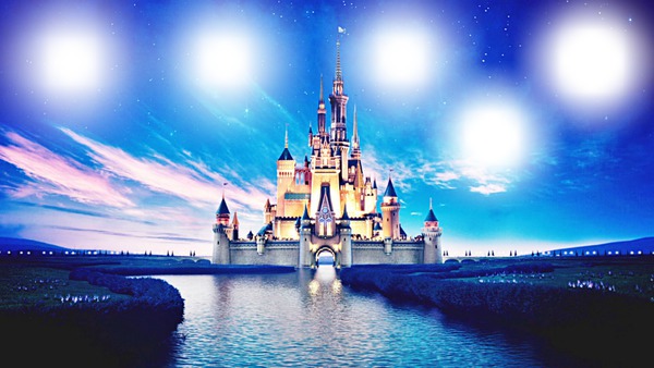 Castello Disney di sera フォトモンタージュ