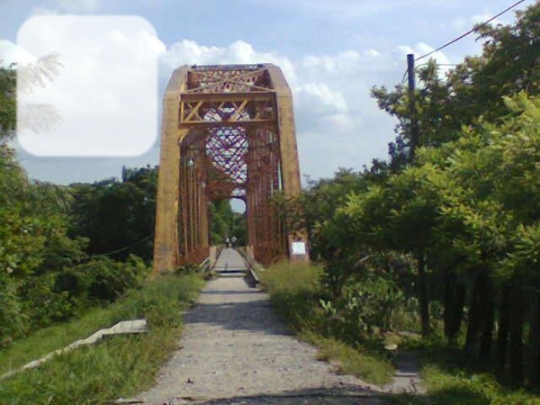 El puente Fotomontāža