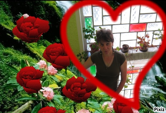 Heart ♥ red roses